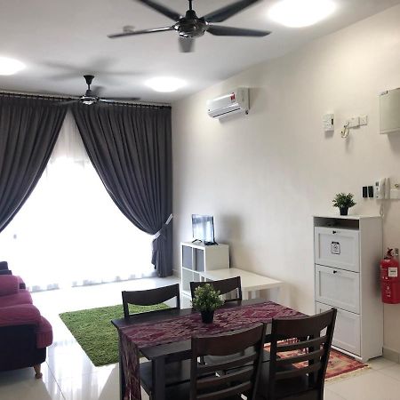 Vistamuslim Homestay Cheras Exterior photo